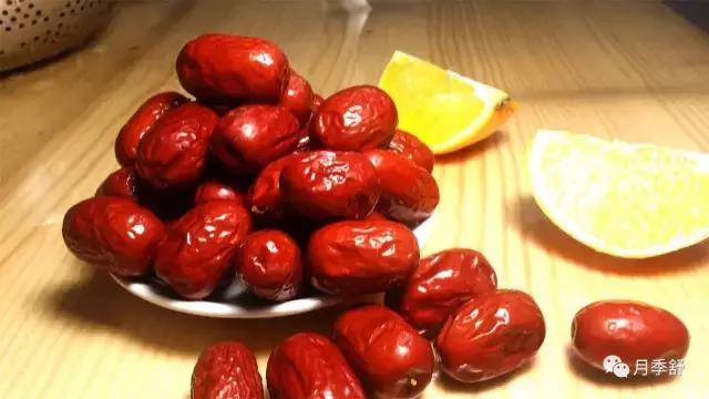 女朋友痛经了男朋友怎么办,痛经有多疼怎么跟男朋友解释