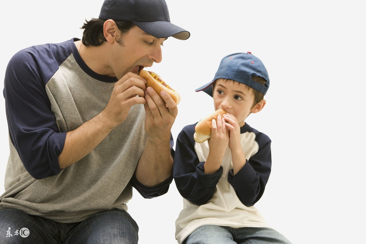 带上这顶帽子，我也可以张口来段freestyle！