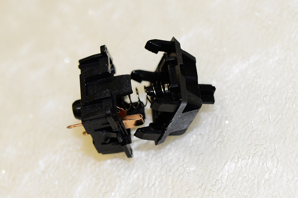 青轴机械键盘轴怎么拆视频,机械键盘卫星轴怎么拆