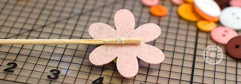 瓶子花朵手工制作幼儿园,瓶子创意花手工幼儿园