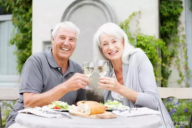 葡萄酒：男人的加油站，女人的美容院！