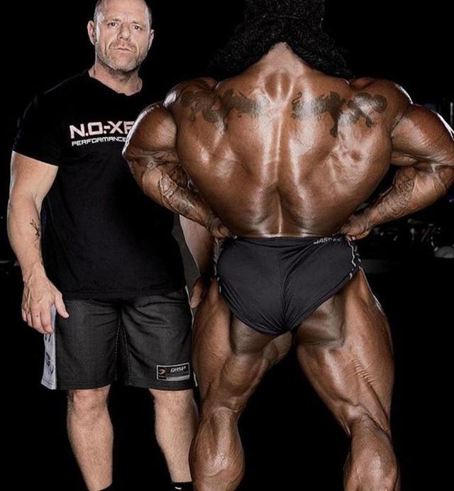 健身不要只练一个部位,健身不要偷懒快去训练