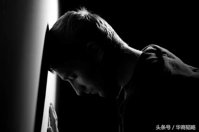 股价从58跌到9元,股价从400多突然跌到30多