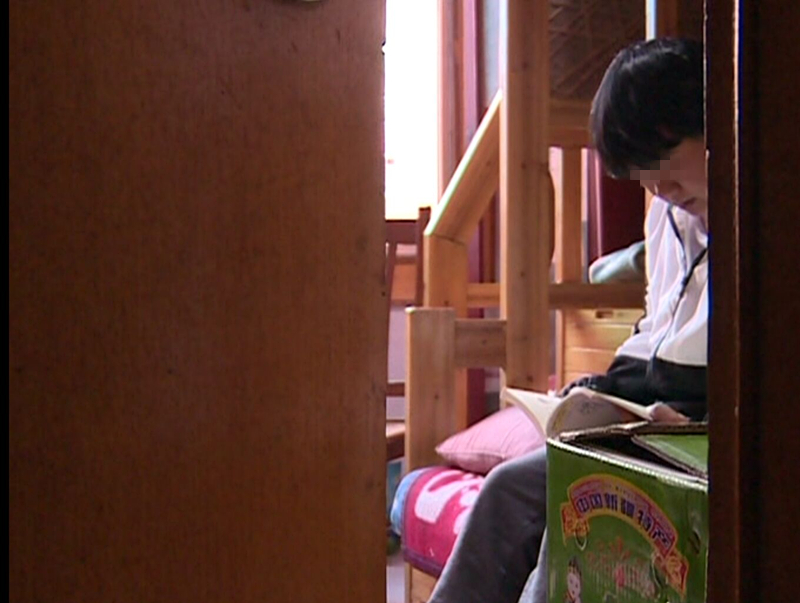 双性人的模糊人生：毕节17岁“女孩”一直有个裙子梦