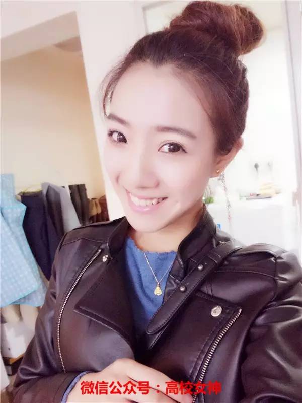 深圳大学女神颜灵兰，七朵组合的高颜值妹子，怎么火不起来？