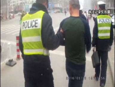 看了阜城这位醉驾司机的“表演”，真的不知道该说什么好！