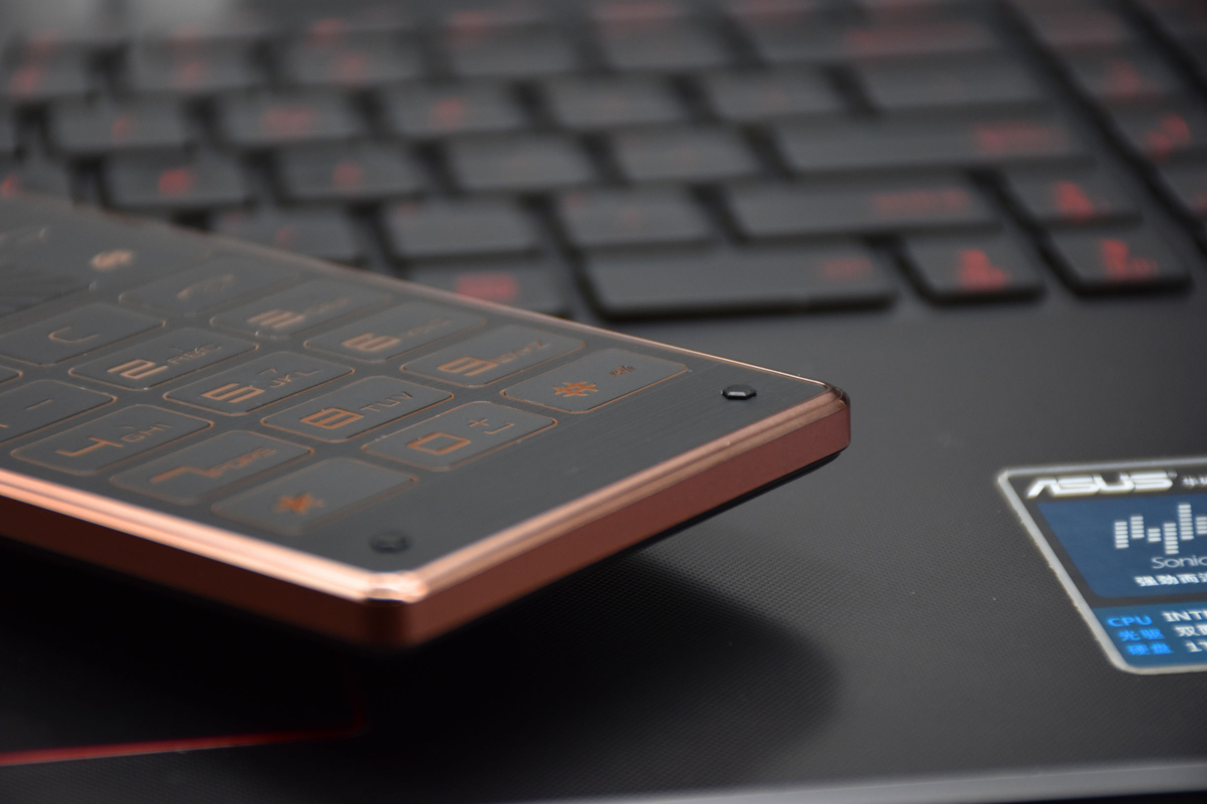 金立天鉴w909最新价格,金立天鉴W909翻盖手机