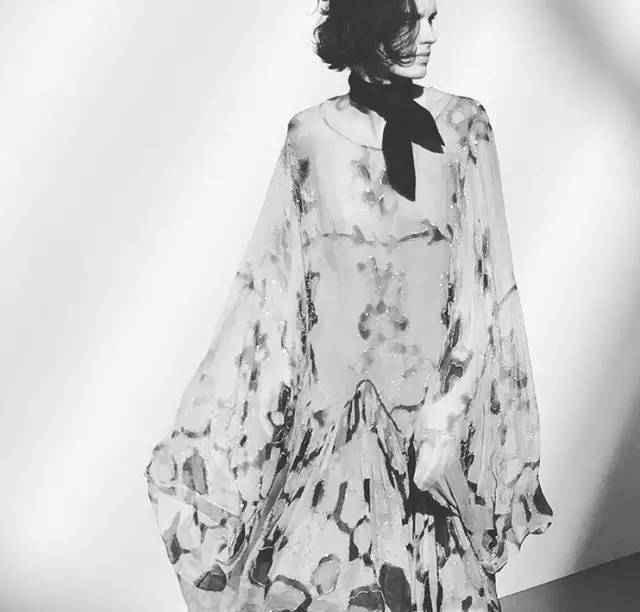 小方巾慢动作教程让你一看就会,小方巾的各种教程