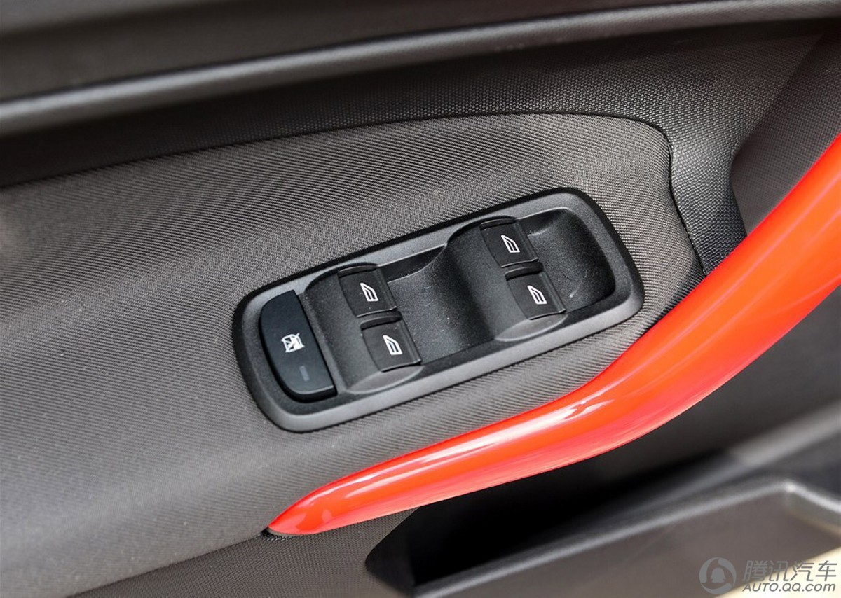 11款嘉年华两厢1.5手动,福特嘉年华1.5l两厢油耗