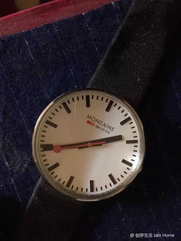 先别谈造型、色彩，家具首先是老朋友，是你的情感在家里的寄托