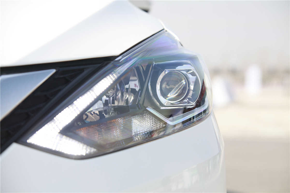 东风日产轩逸cvt尊享版,最新款东风日产轩逸尊享版