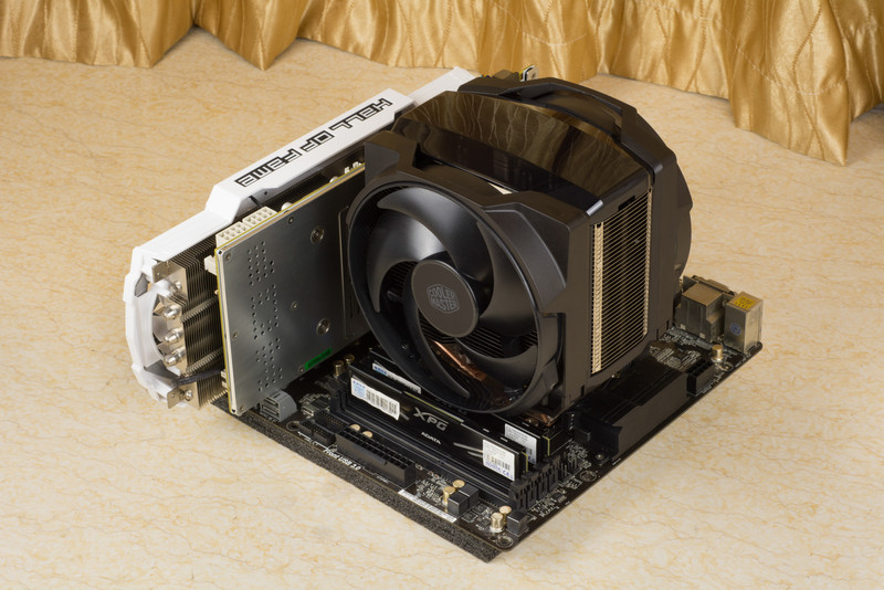 年后首波入坑硬件，这个散热器造型打几分CMMasterAirMaker8