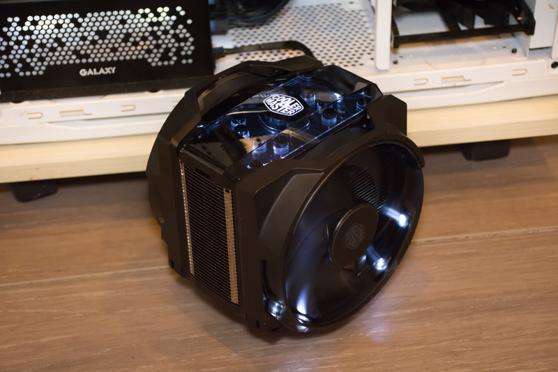 年后首波入坑硬件，这个散热器造型打几分CMMasterAirMaker8