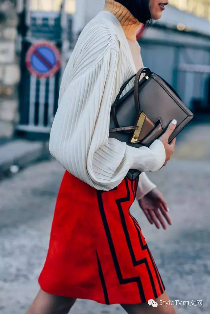 loewe包包经典款,loewe最值得入款的包包