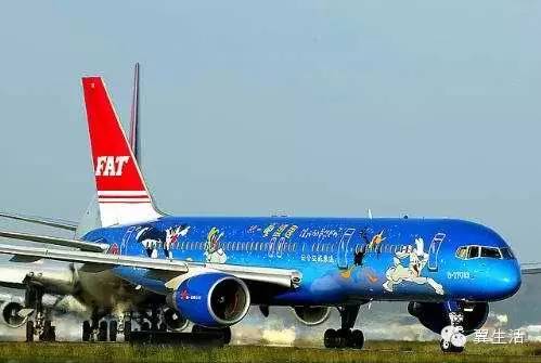 梦幻绘画精致鲜艳,梦幻彩绘插画有哪些