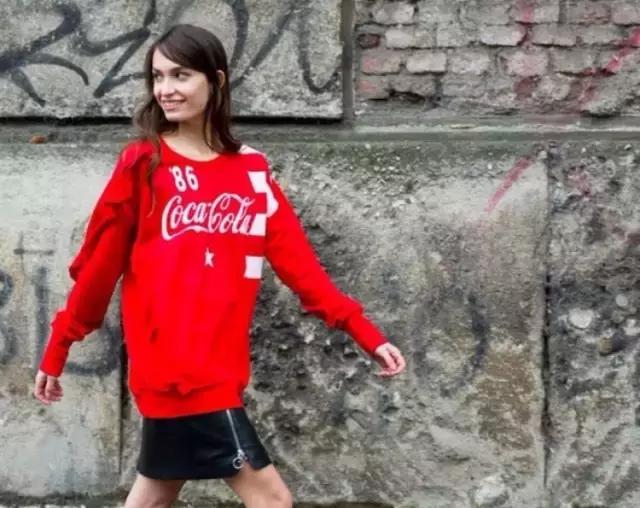 经典金标t恤,曾经被嫌弃的衬衫