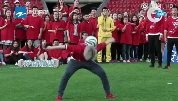 鹿晗少年英豪勇斗,鹿晗足球少年