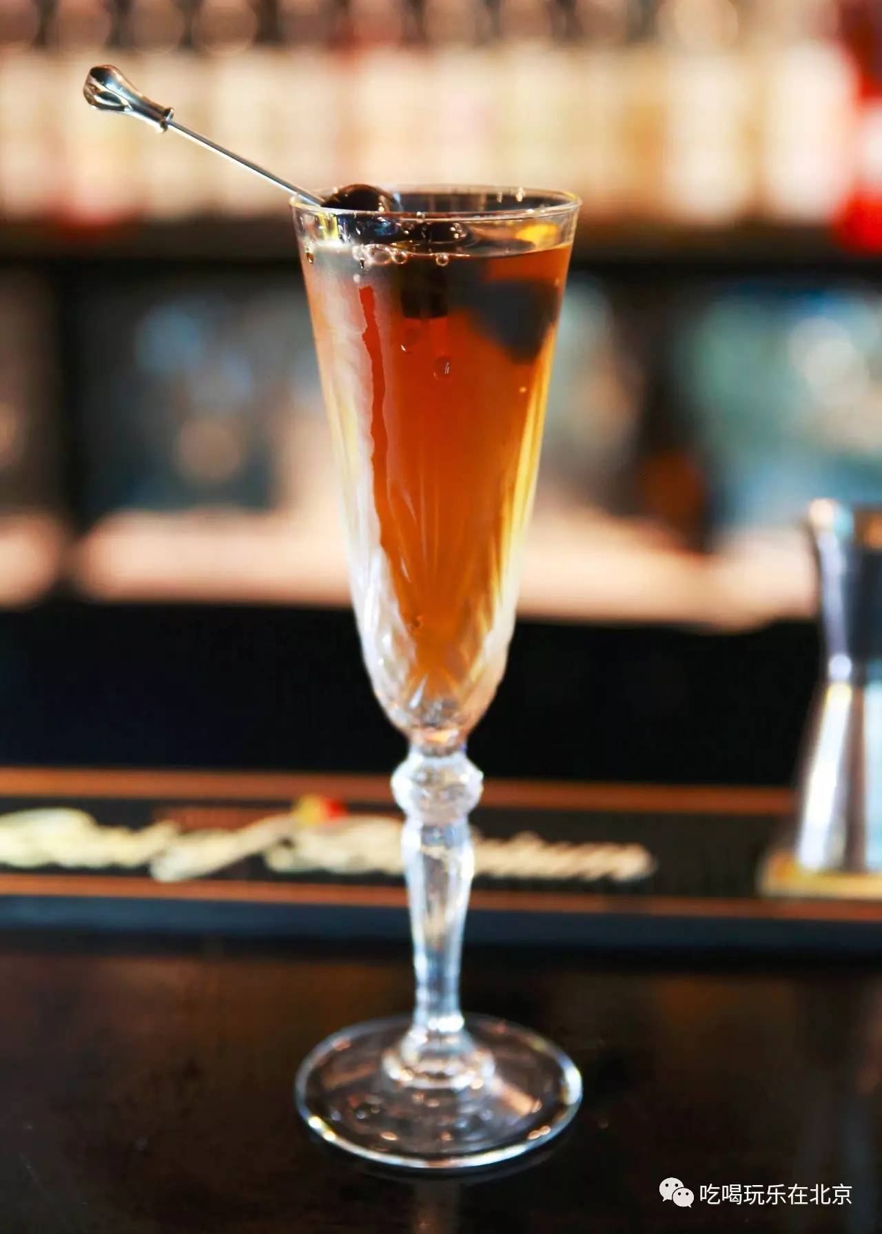 三里屯的这家店,让我甘心被“无人头”戏弄