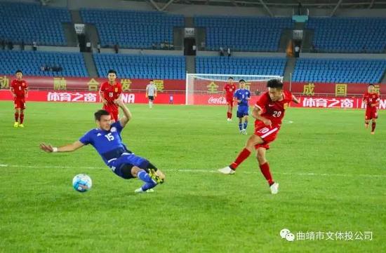 曲靖文化体育馆比赛,曲靖文化体育公园足球赛事