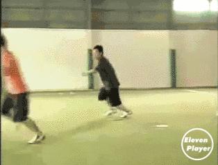 足球野球场实用的过人技巧,五年级篮球过人技巧