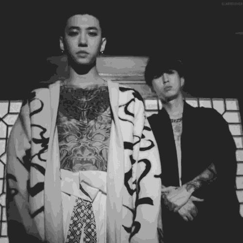 纹身怎么才能不被父母发现,为什么父母不让纹身