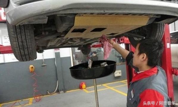 私家车存放注意事项,车放家里长期不开要注意什么