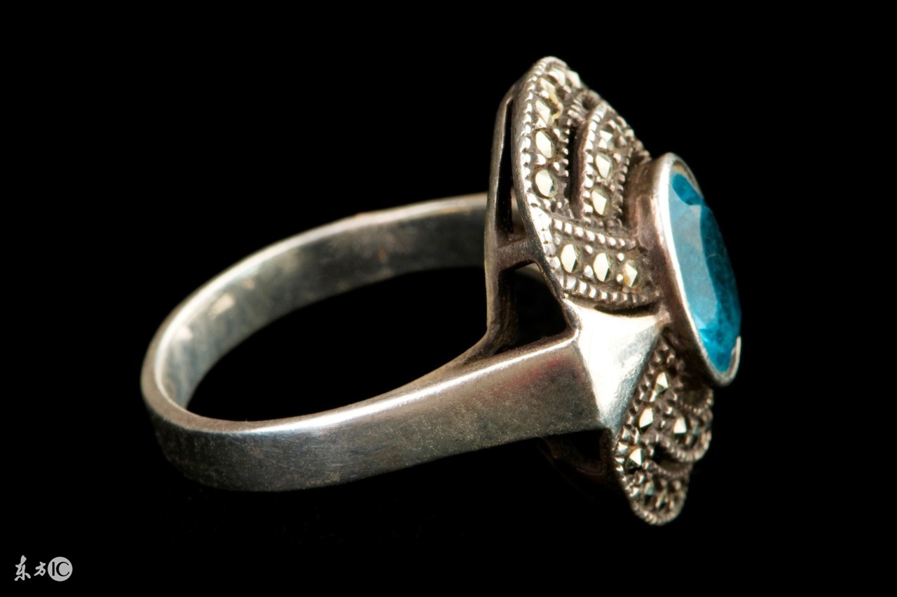 鸡蛋加银器擦身为什么银会变色,买的银饰发黑会不会是假的银饰品