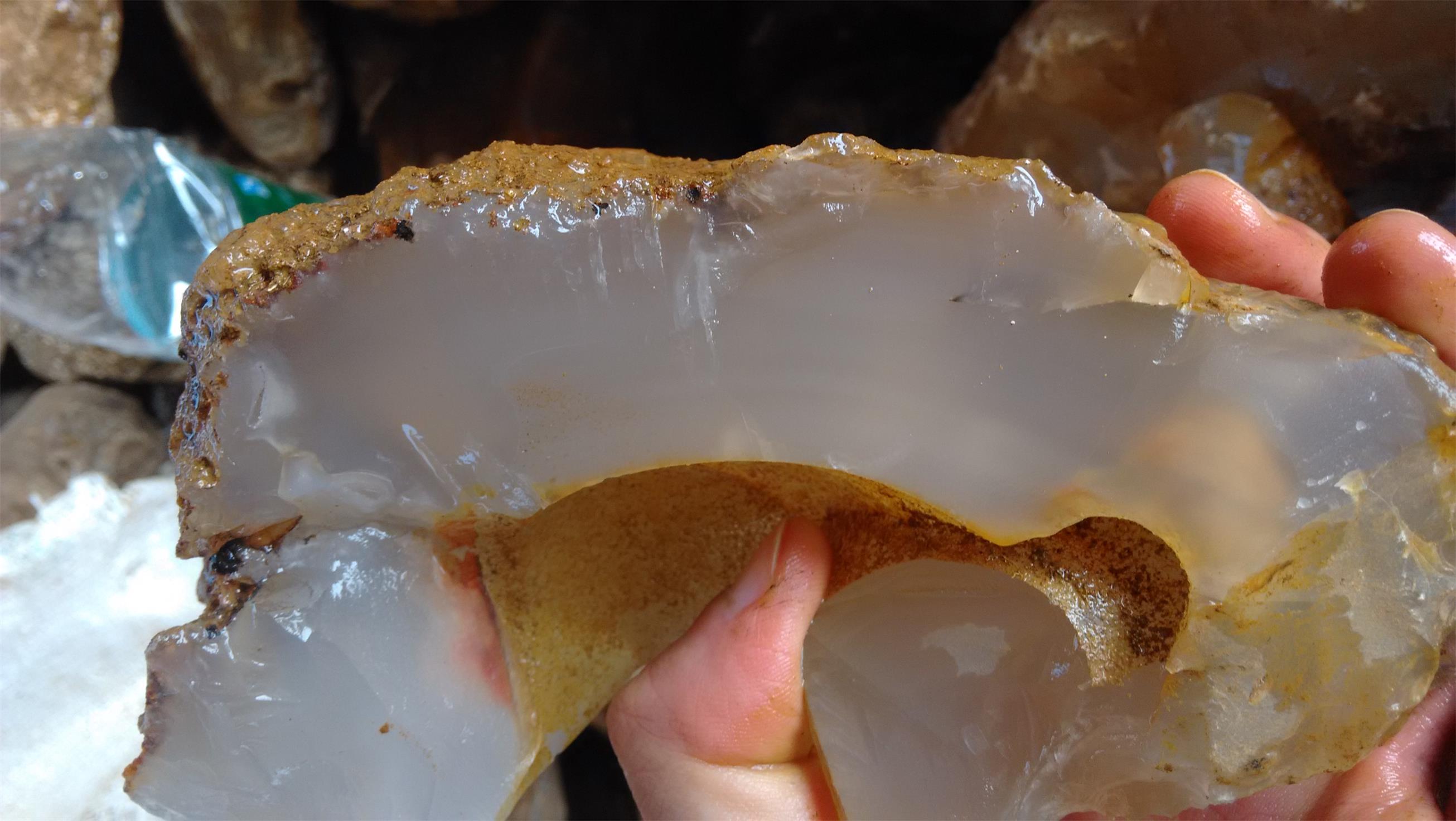 冰彩玛瑙手镯,马料高冰透玛瑙手镯