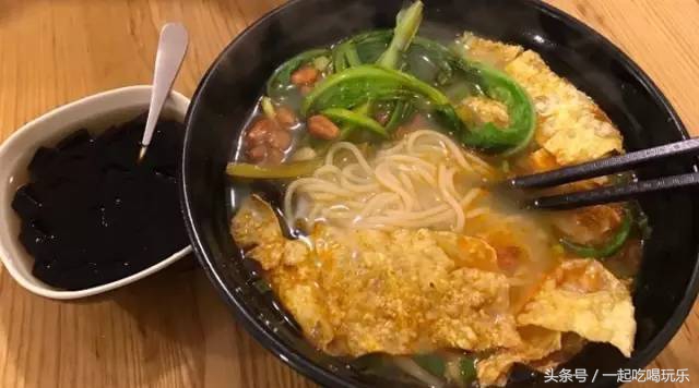 20元在西安吃什么饭,在西安13块钱能吃饱的有什么