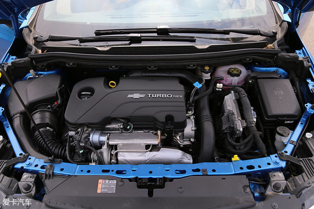 舒适性和运动性都好的车,雪佛兰科鲁兹2014两厢油耗