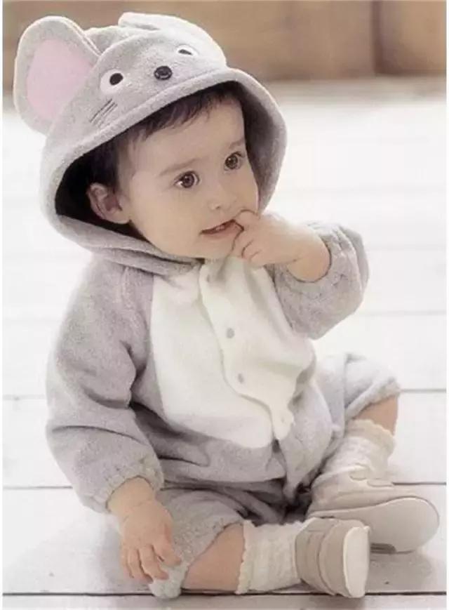 这6种衣服再好看，也不能给0-3岁宝宝穿