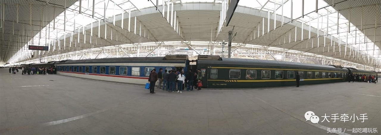 为什么一定要带孩子去北京旅行,第一次带着孩子坐火车旅行