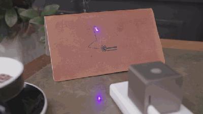 3分钟筹2.5万美金，掌上镭射机，玩转激光雕刻！