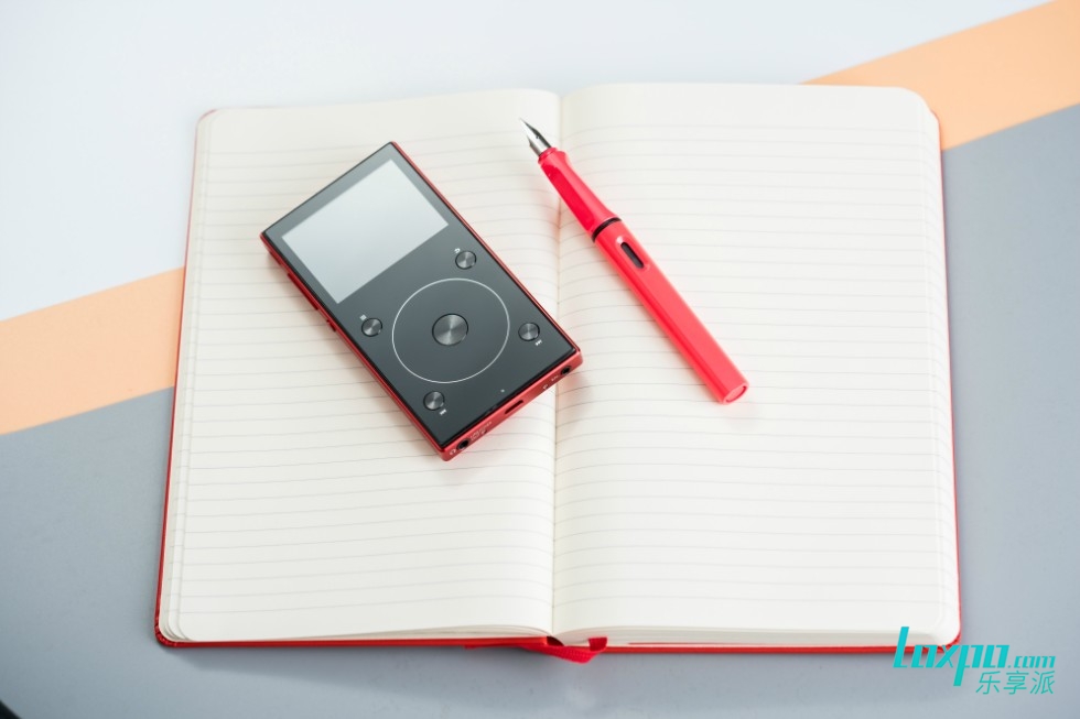 飞傲x3第三代和第二代哪个好,飞傲x3怎么样