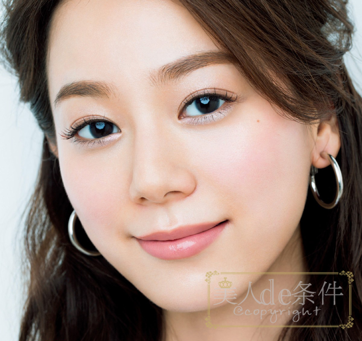 内双肿眼泡怎么不贴双眼皮画眼妆,一个单眼皮一个双眼皮怎么化眼妆