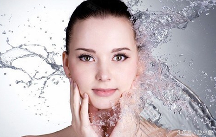 秋季肌肤深度补水,秋季肌肤美白的正确方法