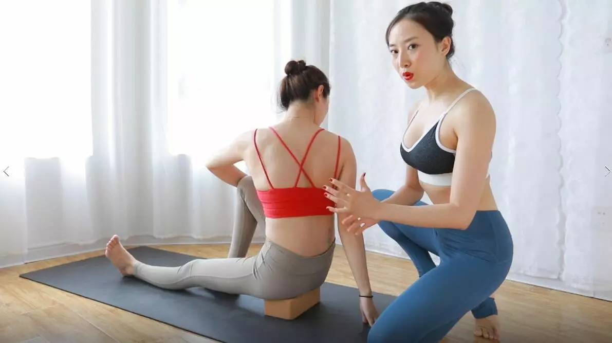 胸下垂松软怎样让胸部变饱满挺拔,胸部下垂怎么调整从此告别小胸女