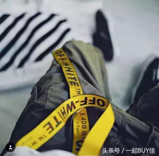 这应该是今年最重磅的联名球鞋！绝对没有之一！