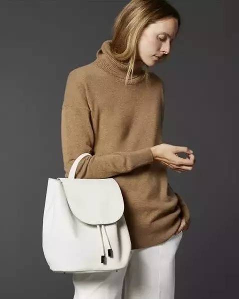 双肩包种草视频,双肩包种草好看能装不贵