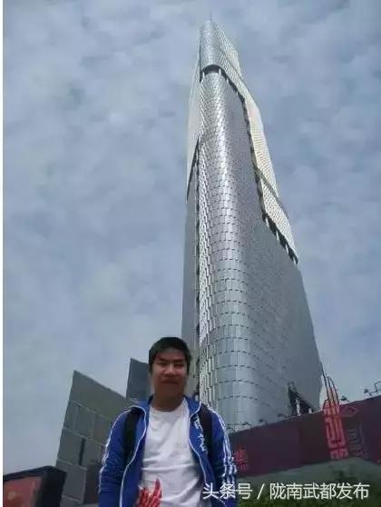 坐下来好好聊聊,坐下来好好聊一聊图片