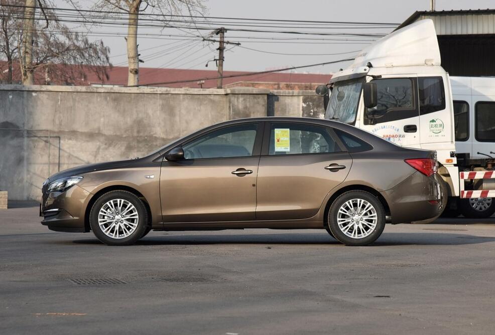 2017款英朗手动挡动力,2017款别克英朗驾驶体验