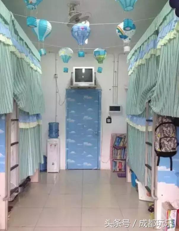 成都的大学宿舍排名,高校宿舍测评