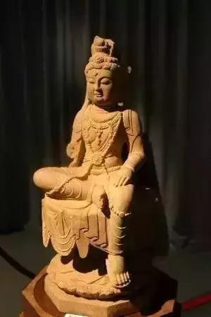 古代木雕佛造像,中国古代寺庙木雕佛像