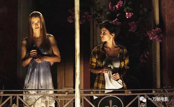 《罗马的房子》：掰弯一位美丽女人，只需一夜的爱情