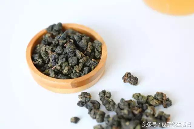 如果你喜欢喝这杯茶,也许我可以请你|奈雪