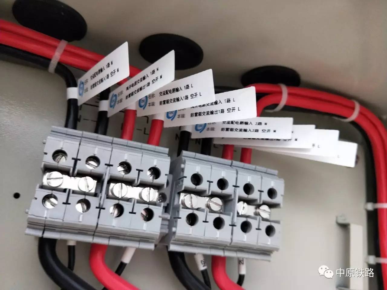 被“歪果仁”的严谨打败了？我们通信段不服！