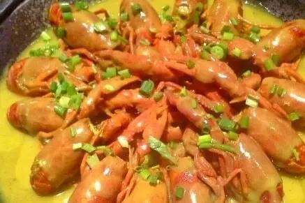小龙虾的各种口味的做法,广东小龙虾的正确吃法