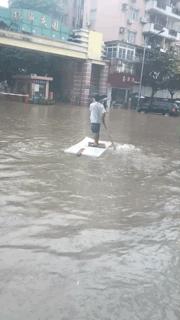 东莞海滩必备泳衣,东莞海边最新消息