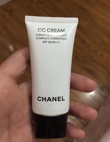 吐槽最难用的大牌护肤品,拔草鸡肋产品