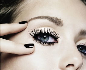 彩妆入门全套图片,彩妆测评睫毛膏推荐